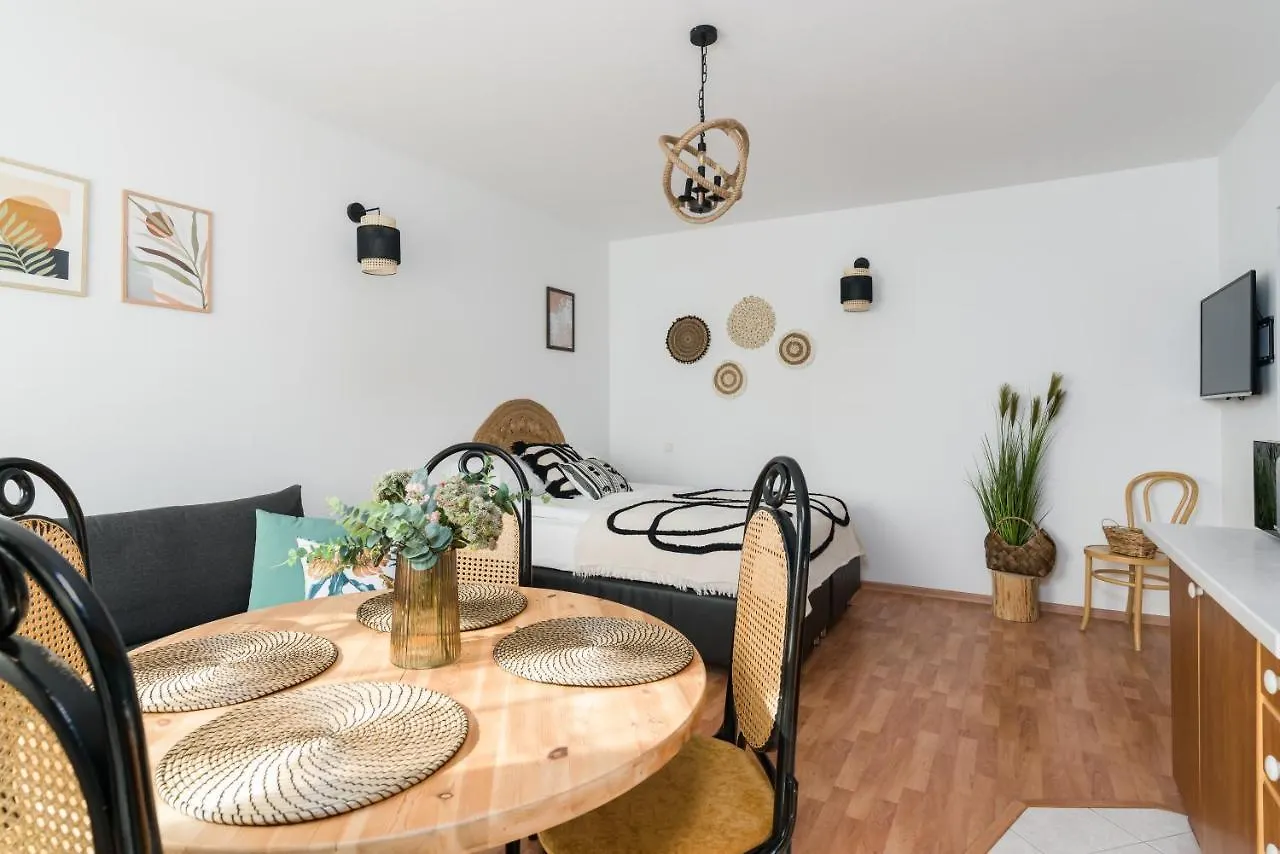 Sleepway Apartments -Boho Chic Poznan